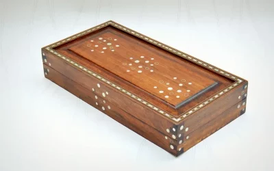 Le Backgammon – un Objet de Décoration