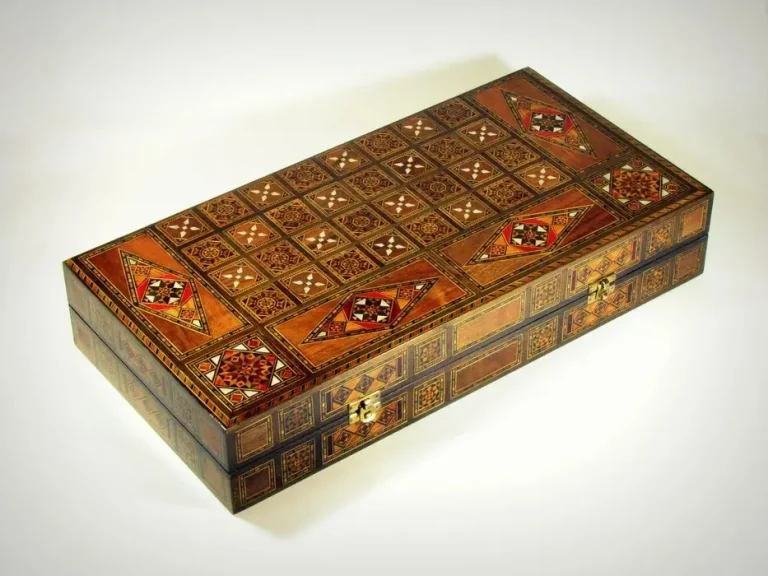 Jeux backgammon en bois fermé - Assil