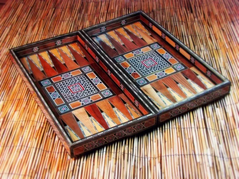 Jeux backgammon en bois intérieur - Malak