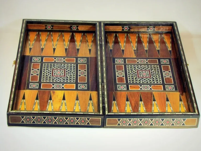Jeux backgammon en bois interieur - Malak